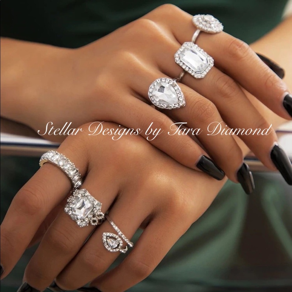 Stellar 6piece ring🌙